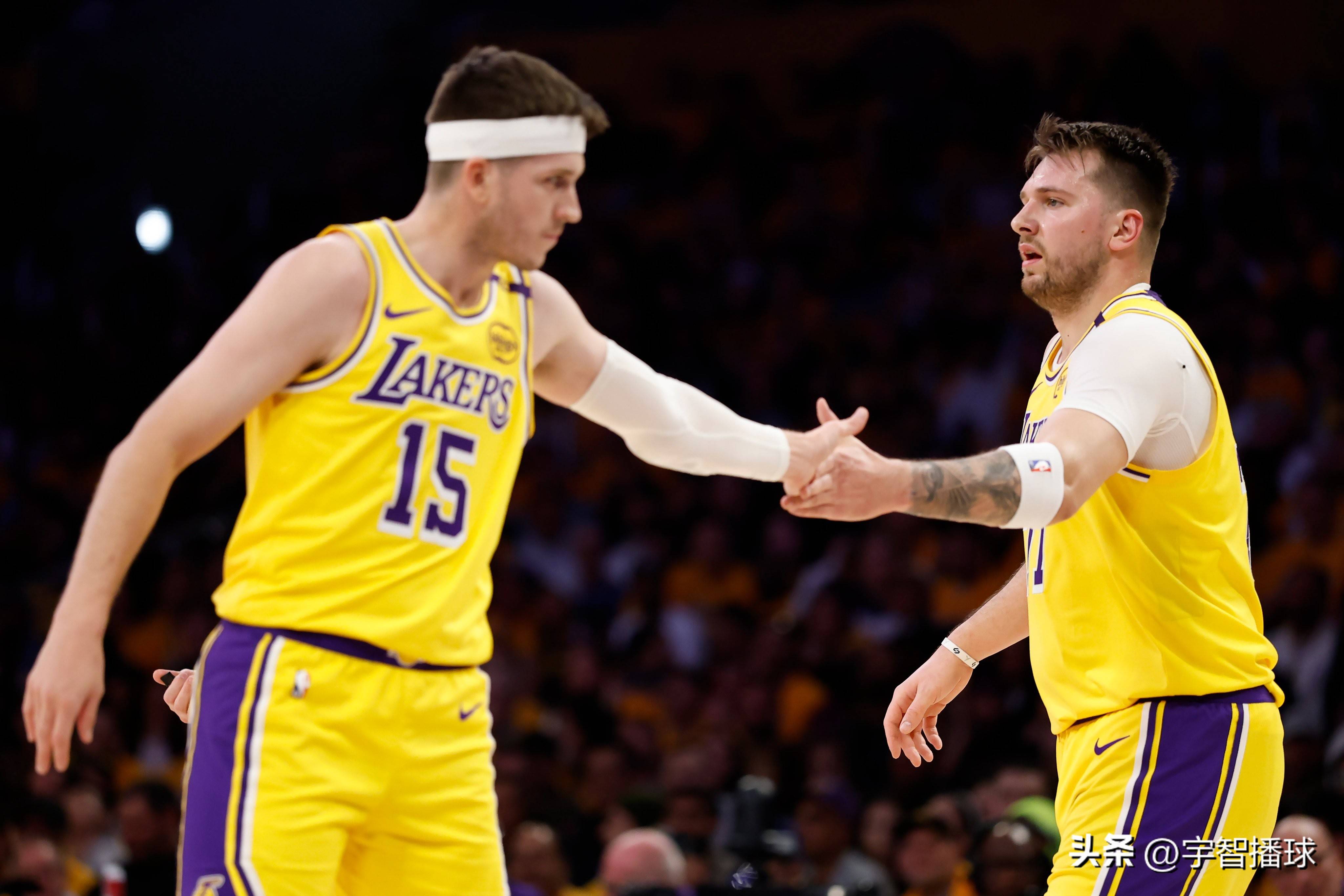 Kaiyun-东契奇重返赛场，比赛局势复杂首场状态出色，日本队观众沸腾！