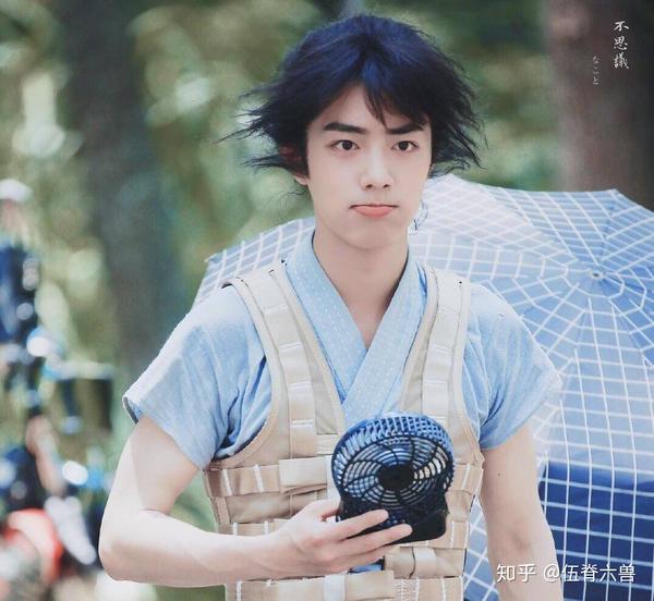 开云体育-包含Doinb赛事官方发布高光表现新规，热火争议不断！的词条