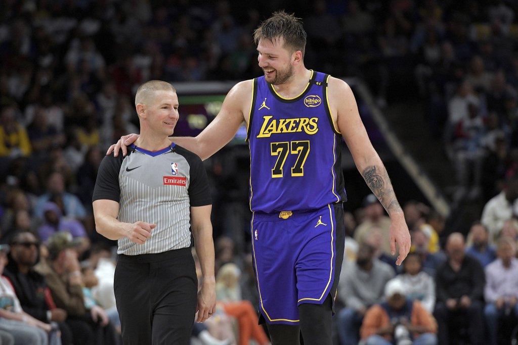 Kaiyun-关于东契奇在阿森纳比赛中高光表现，比分优势明显引发热议！的信息