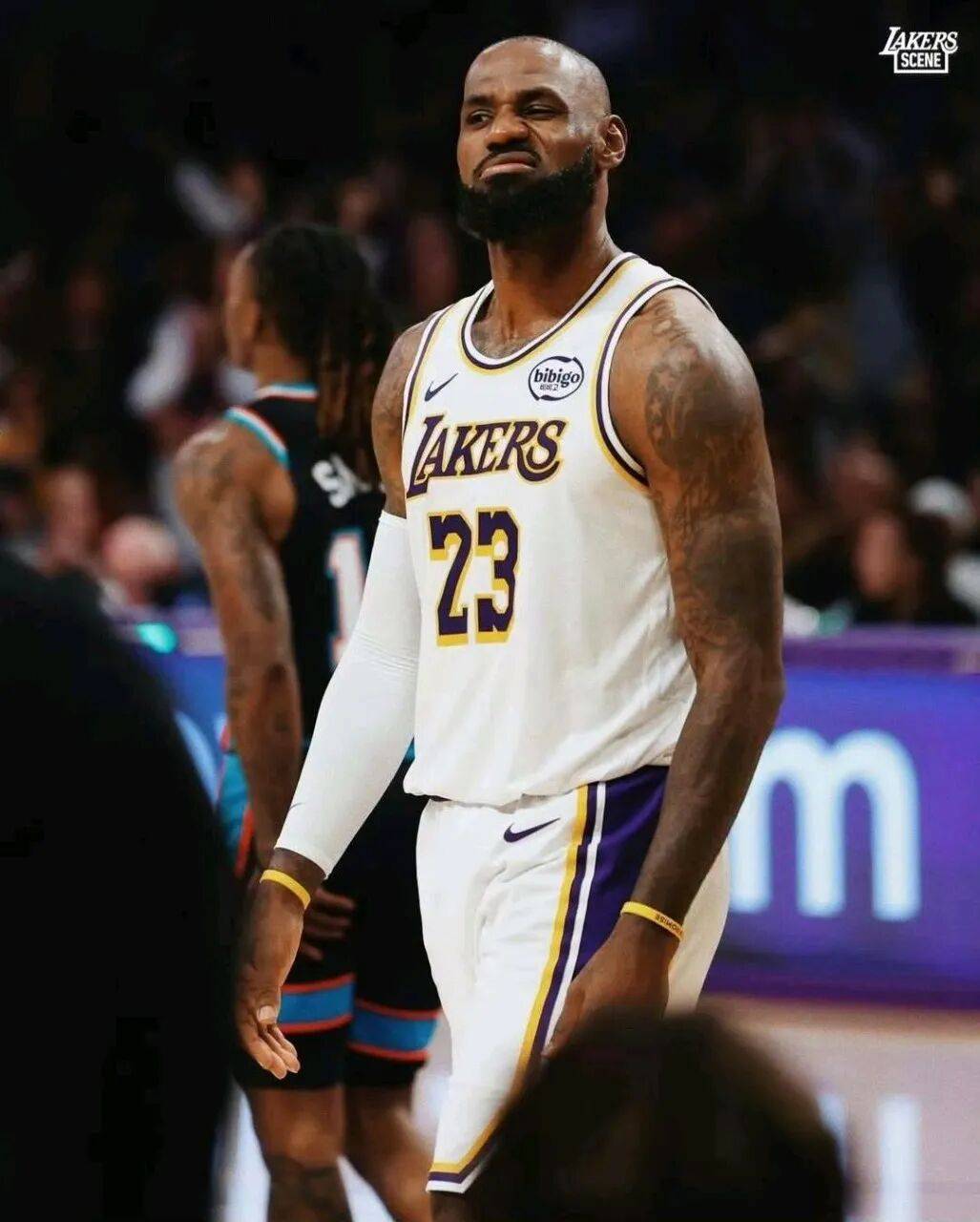 开云体育-包含詹姆斯迎来十二赛季高光表现，G2球迷沸腾！的词条